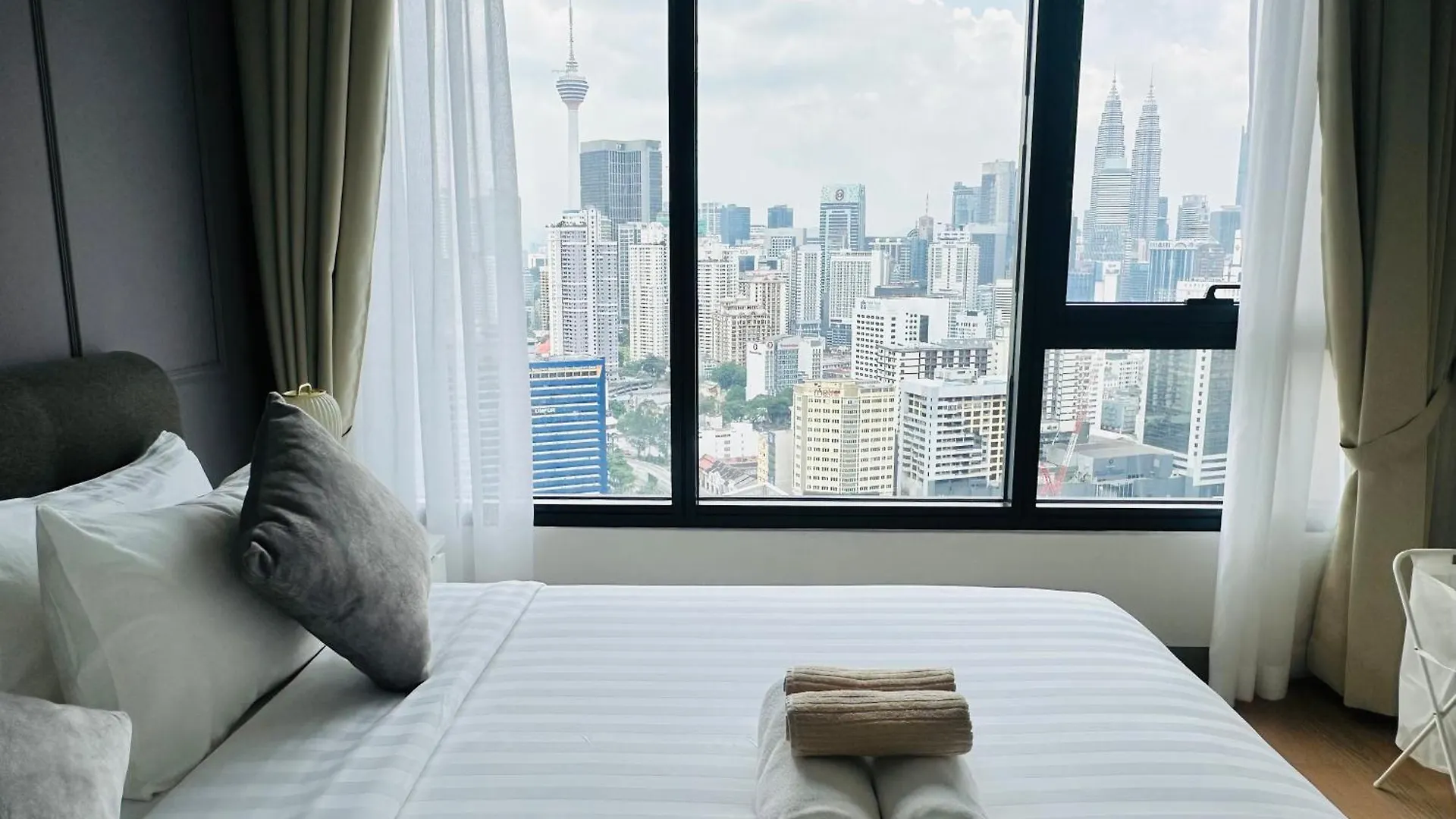 Lucentia Residence Holyday In Kl Kuala Lumpur Apartment